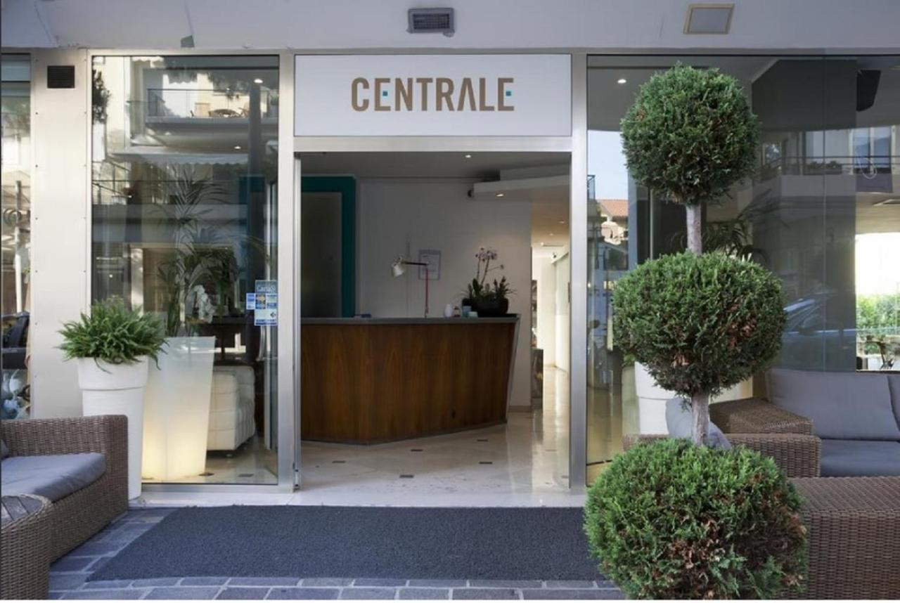 Hotel Centrale Lido di Jesolo Exterior foto